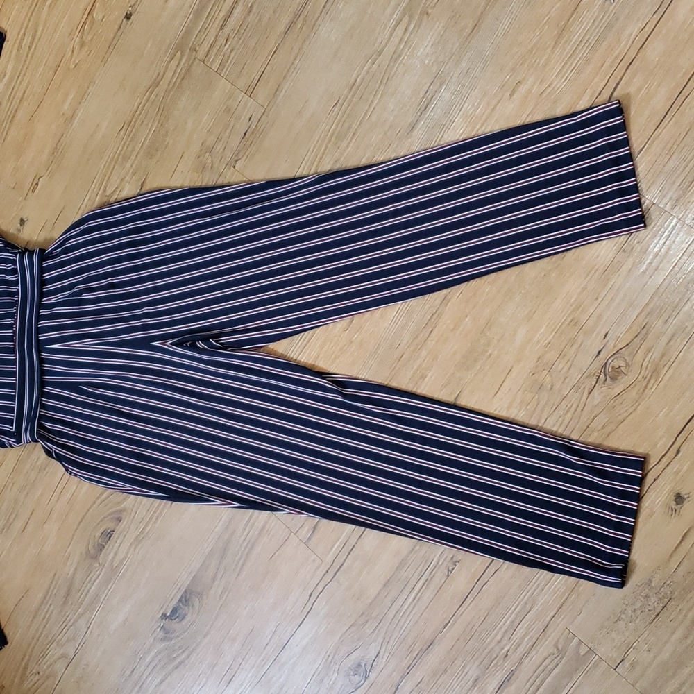 ♦️♦️ SOLD ♦️♦️Express Jumpsuit - Picture 10 of 13